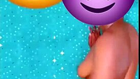 Megan's knees challenge in an exciting contest game