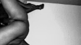 skinny girl explores phat butt in homemade hood fucking