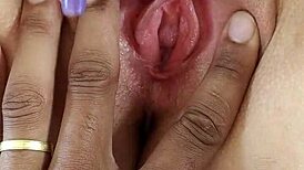 Pinkhotwife Tests New Toy!