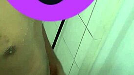 This guy jerks off in the bathroom after shower 😏