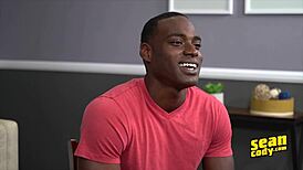 Desmond sucking cock in gay fantasy 😈