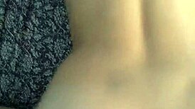 meti�ndole la verga de perrito en el culo y co�o