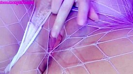 Horny Wet Teen 18+ Records Sexy Video For Daddy While He's At Work - Hentaicoo