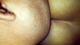 a mi novia susy le encanta que le mame el culo antes que se vaya ella tiene un culo exquisito