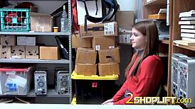 Rosalyn's coochie gets defenestrated in this wild blowjob scene 😲