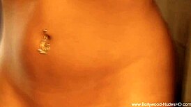 Exotic asian girlfriend dances nude and sexy for us