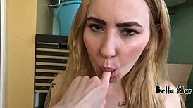 Blonde Teen Gina Gets Her Pussy Licked And Tongue Fucked On First Date
