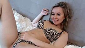 Horny Sexy Tgirl: For All Fans of Transgender Porn A Must-See Video