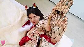 Cute Girl in Sexy Christmas Costume Gets Creampie