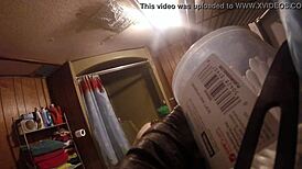 Shower time with Ronda 😊