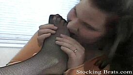 Lesbian Foot Fetish Threeway In Stockings