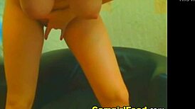 Big tits babe masturbates on webcam live