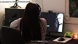 Argentinian Streamer Forgets to End Twitch Live During Masturbation