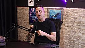 freddy the dogging king eats multiple pussies in bent over positions