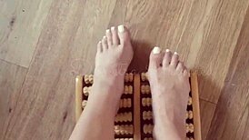 casual foot massage for barefoot fetish