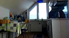 Sexydeas webcam show with big ass and tits.