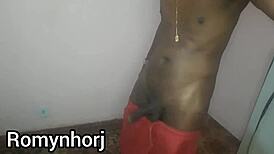 i am a carioca gay guy who pulled out my piroca for a video call service only on whatsapp 021966326286, uh