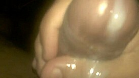 Enjoying a tasty handjob session 😋