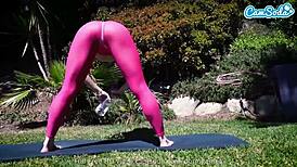 Slutty webcam shows cast reveals horny Katie Kush