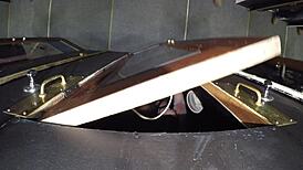 i felt gigi breeze's mouth on my cock through the glory hole