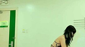 i love the pinay milf and college student scissoring and licking pussies