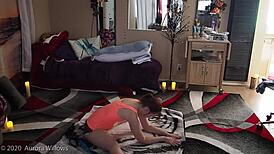 Hey, check this milf mommy in yoga workout showing shaved pussy lips!