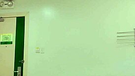 i love the pinay milf and college student scissoring and licking pussies