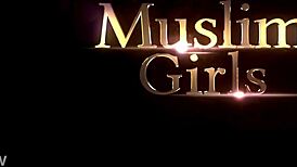 View Muslim girls in hijab live webcam show