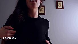 She worships her big Spanish ass in homemade solo