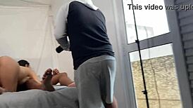 Branquinha linda demais fazendo sexo!