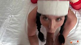 i gave my girlfriend a sweet blowjob and rough christmas sex