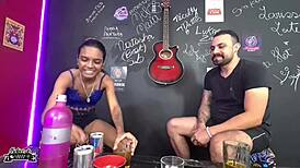 Ninfetinha Pansexual Sits Nicely On Dick For Orgasm 😍