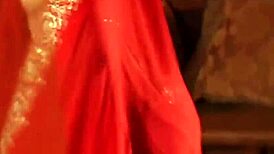 Horny Indian Girlfriend Strips Nude While Teasing and Dancing!