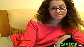 Naked webcam showing pussy free teen 18+ porn