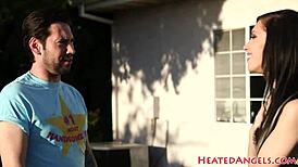 Sweet emo babe sucks and fucks