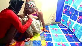 Amateur couple homemade Indian sex in saree