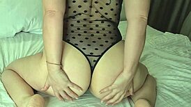 Amateur shows raw fucking technique, creamy pussy cums twice