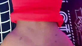 hermanastra asks me to share her bed early morning