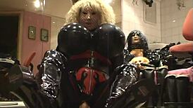 roxina2009 china girl huge tits xxl video