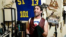 sexy man shows cosplay skills 😎