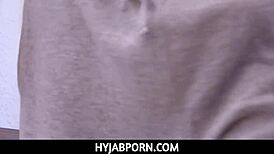 Hyjabporn - Muslim Beauty Kira Perez Falls for Trainer’s Charm