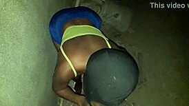 morena novinha mamando funkeiro por 30 reais depois do baile e deixou gravar o sexo anal voyeur