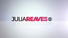 The 2 Prettiest Shoe Salespeople, Are You Joining Their Wild Group Fun?