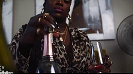 Watch Xoli Mfeka and Darkberry in wet lesbian masturbation on webcam!