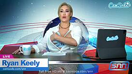 An older camgirl with big breasts, Ryan Keely finds great pleasure from using a sex machine and reading news