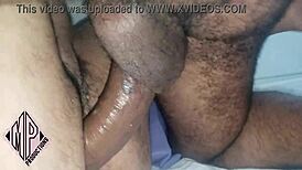 um sexo amador gay delicioso desses nordestinos cabra macho não aguentaram de tesão e foderam de uma maneira deliciosa e ainda filmaram tudo - full red