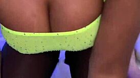 Avery Jane Plays with Her Butt Plug Behind the Scenes in Teasing POV Blowjob Handjob Lingerie Assfucking Anal