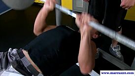 muscular bottom sucks cock after assfucking 😈