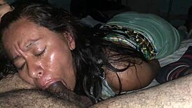 i'm this latina milf, masturbatin while suckin cock solo, endin like this