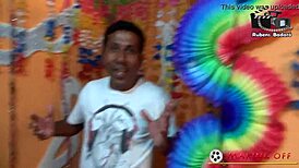 Behind scenes of Rubens Badaro's carnival recording.